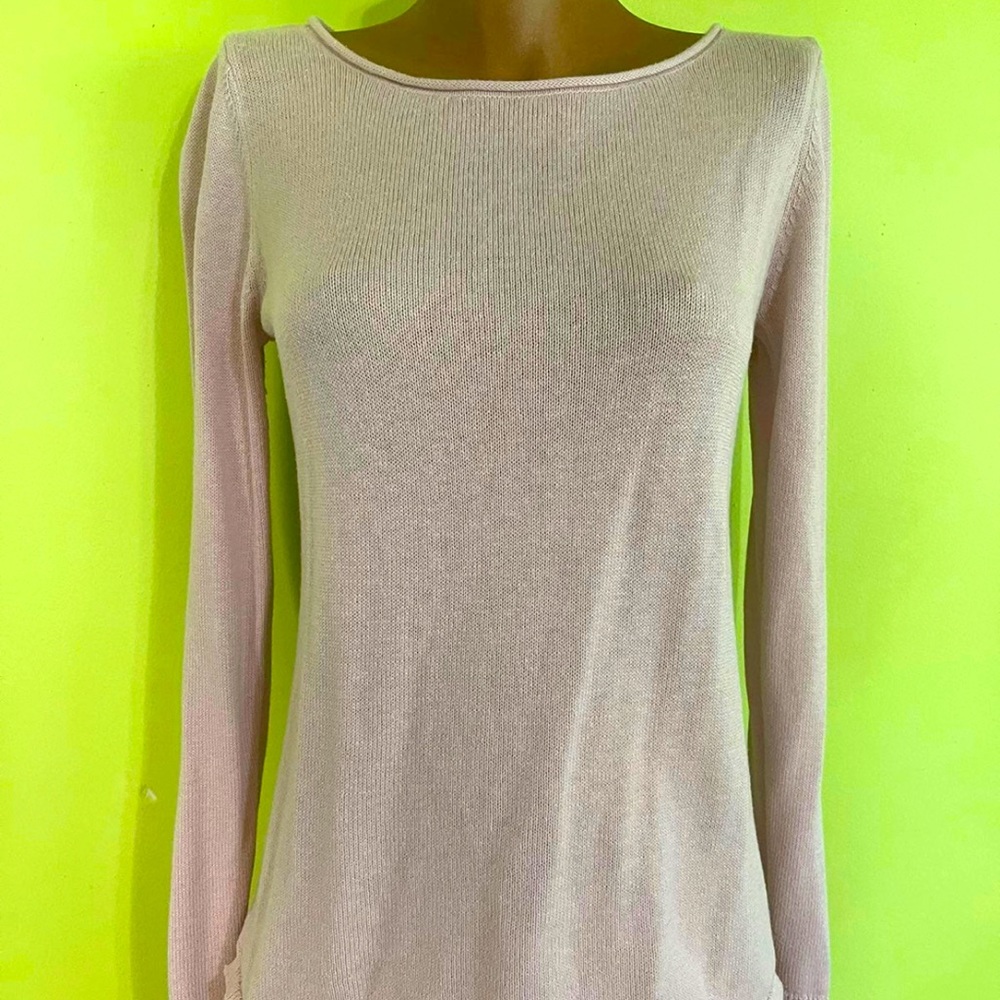 Old navy sweater